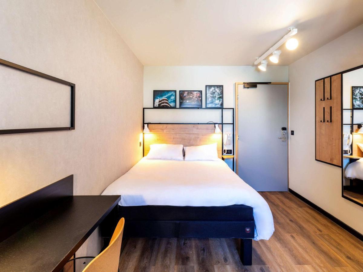 Ibis Centre 3*